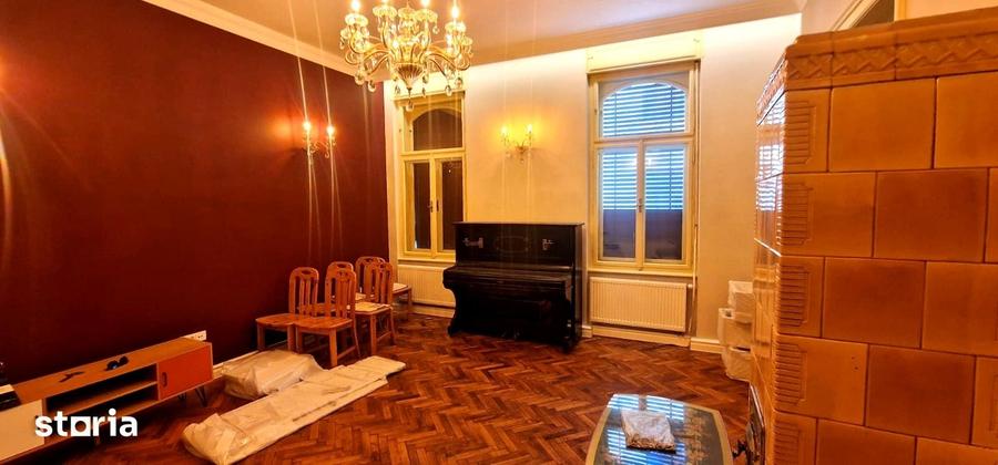 Apartament cu 4 camere în Ultracentral