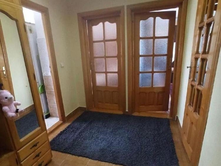 Apartament cu 2 camere decomandat în Ilișești