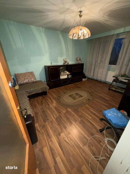 Apartament cu 3 camere decomandat, mobilat în Drumul Taberei — fotografia 1