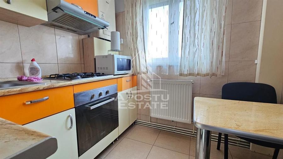 Apartament cu 2 camere decomandat, mobilat în Podgoria