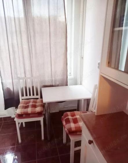 Garsonieră, mobilată în Gruia