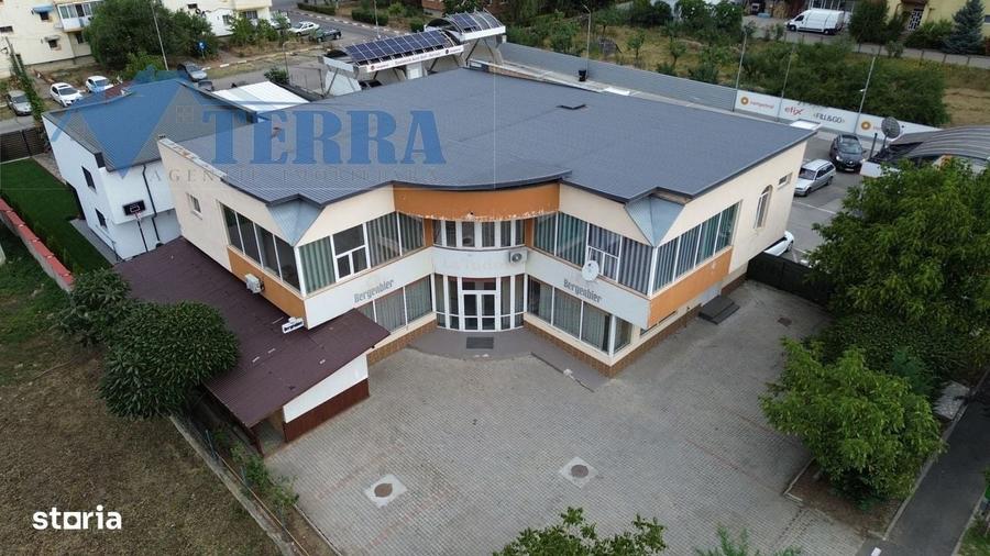 Spațiu comercial, de 304 mp, în Central