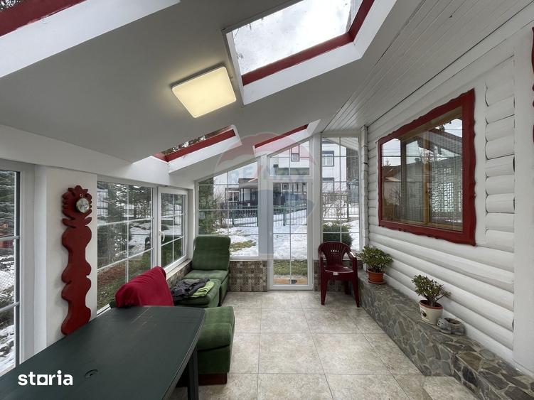Casă cu 4 camere cu Teren 360 Mp în Central