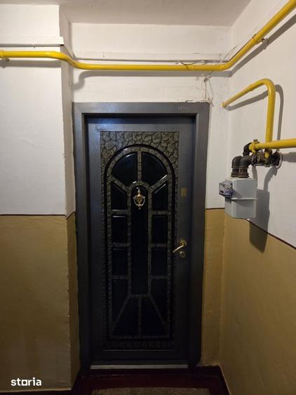 Apartament cu 2 camere decomandat în Obor