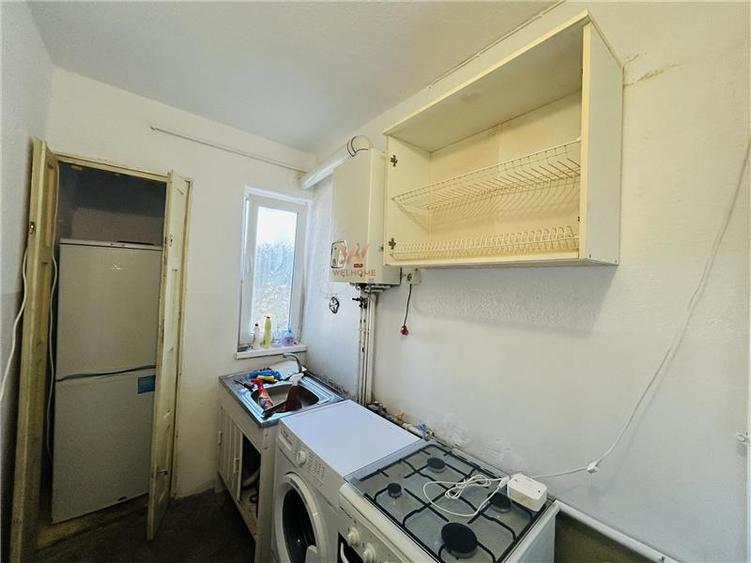 Apartament cu 2 camere nedecomandat în Hipodrom 4