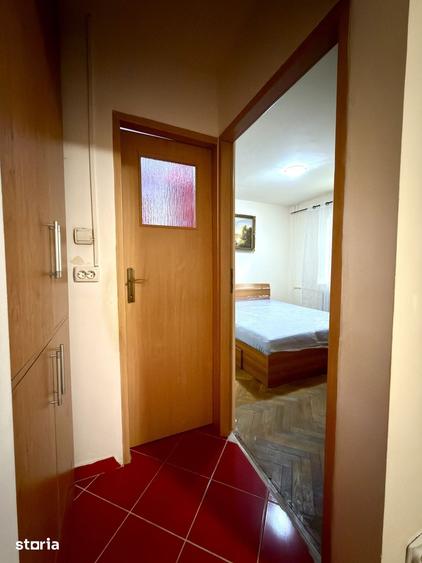 Apartament cu 2 camere semidecomandat în Olimpia-Stadion