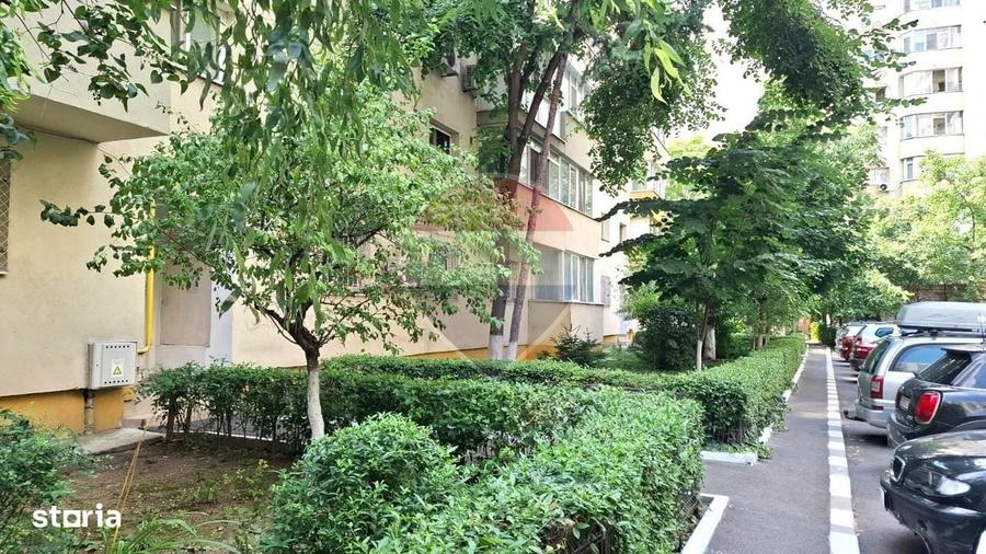 Apartament cu 2 camere decomandat în Bucur Obor