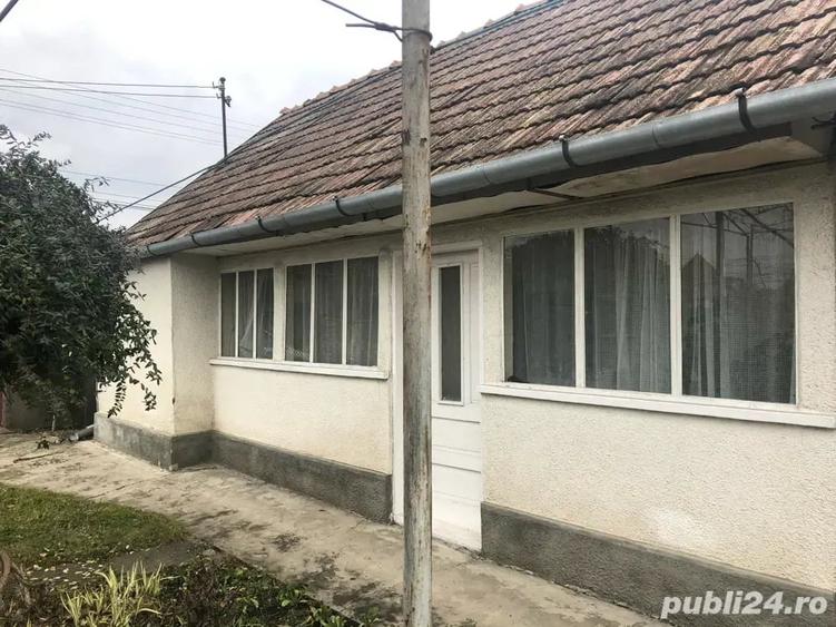 Casă cu 3 camere în Câmpia Turzii