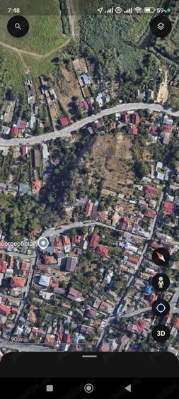 Teren de 820 mp, în Central