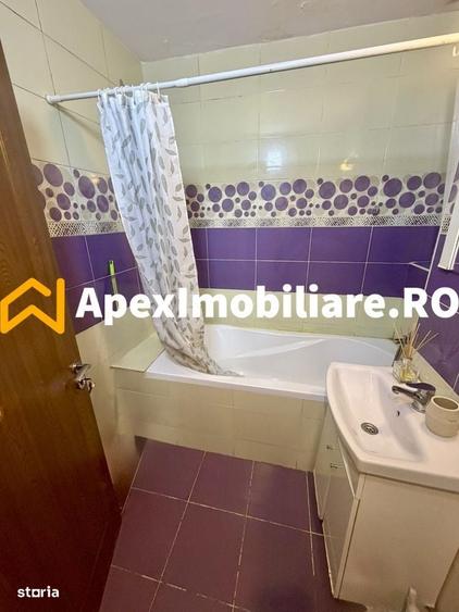 Apartament cu 2 camere decomandat în Eroii Revoluției
