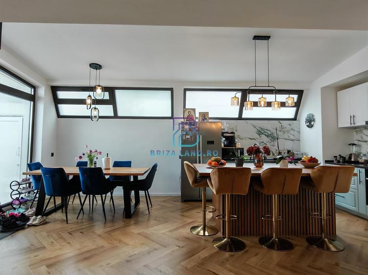 Duplex cu 4 camere cu Canalizare în Chitila