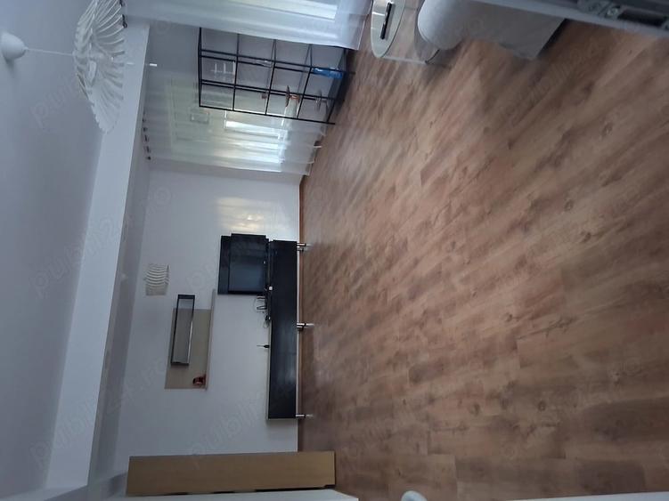 Casă cu Teren 270 Mp în Central