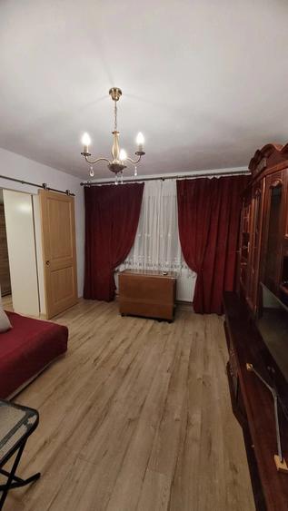 Apartament cu 2 camere semidecomandat în Șagului
