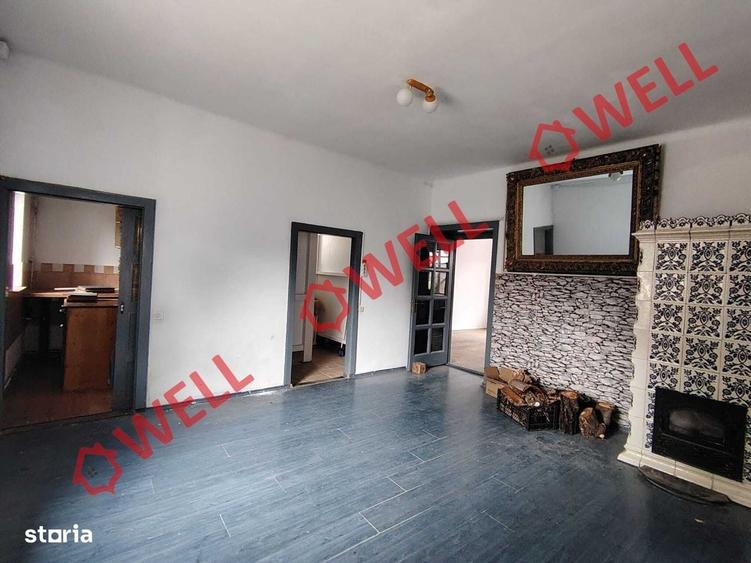 Casă cu 4 camere în Central