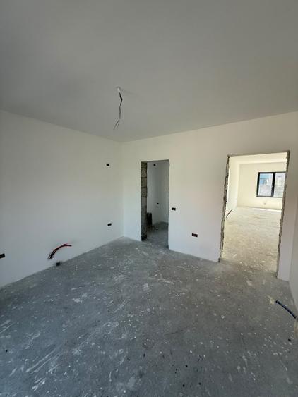 Casă individuală cu 4 camere cu Teren 400 Mp în Cumpăna