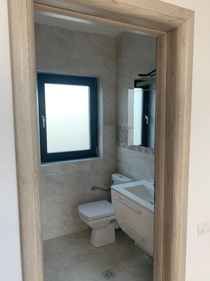 Casă 4 camere de închiriat | Bragadiru | Curte | 2 parcări | Prima închiriere - 7