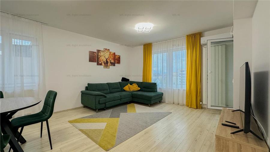 Apartament cu 2 camere decomandat în Tractorul