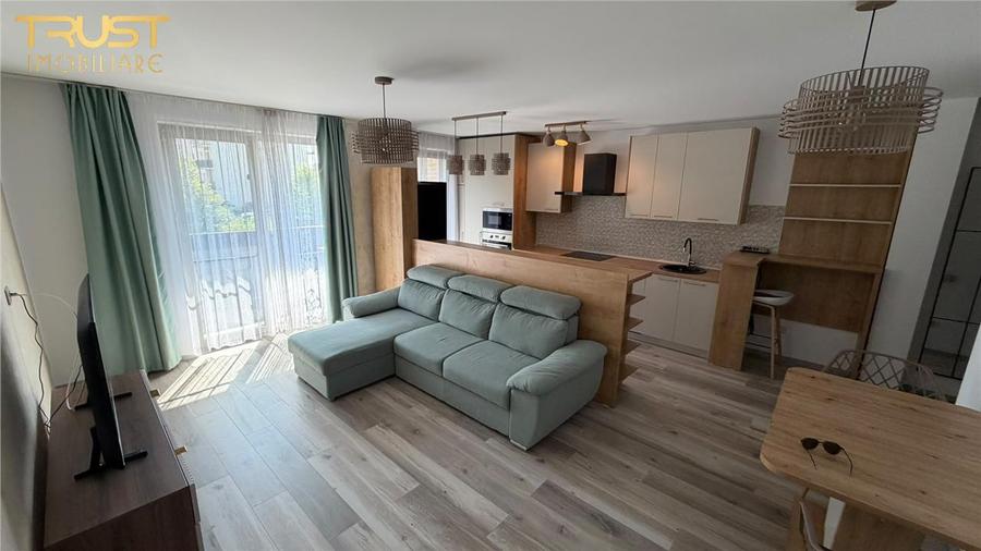 Apartament cu 3 camere semidecomandat în Gheorgheni