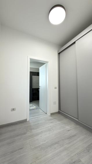 Apartament cu 3 camere decomandat, mobilat în Dumbrăvița