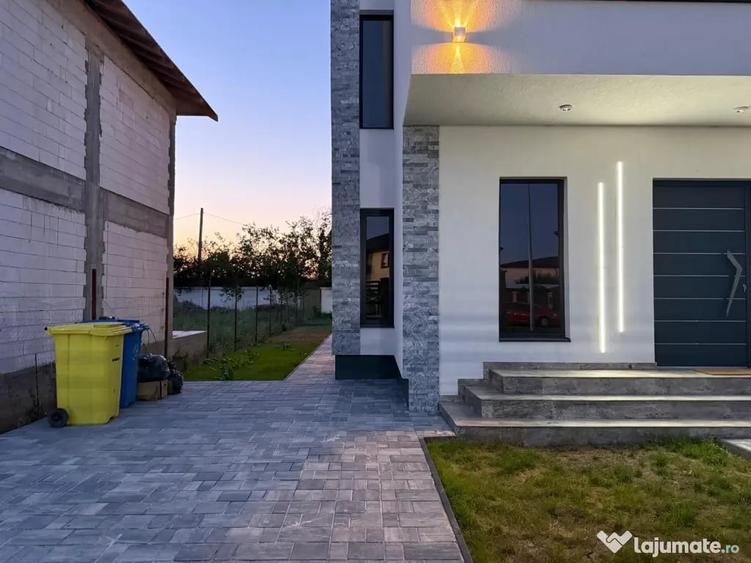 Casă cu 7 camere în Central