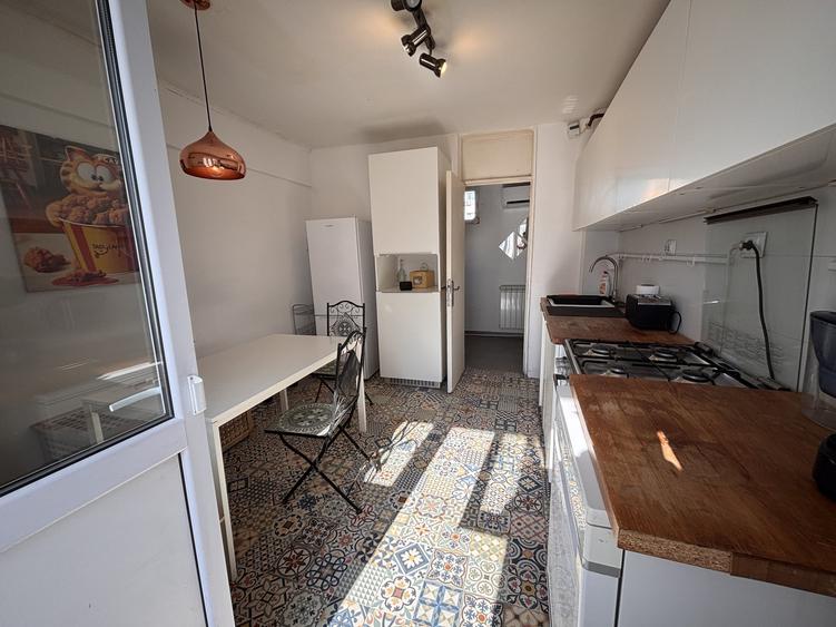 Apartament cu 2 camere decomandat, mobilat în Moșilor