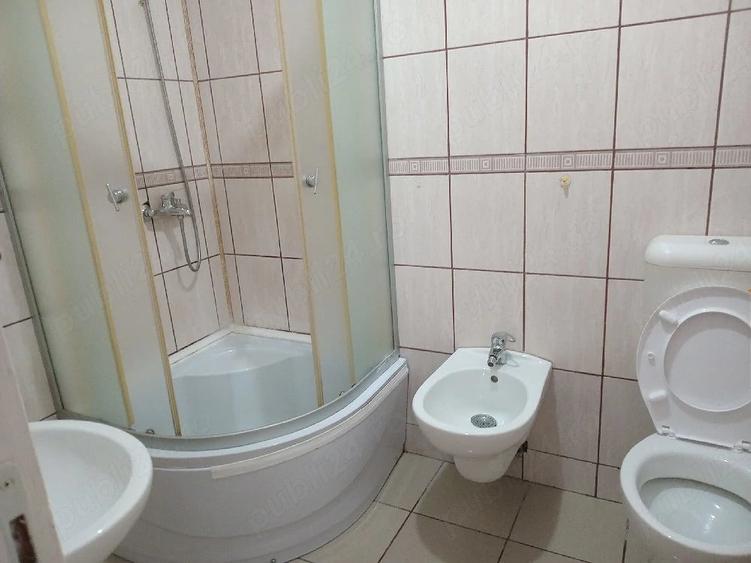 Garsonieră decomandată în Pieptănari