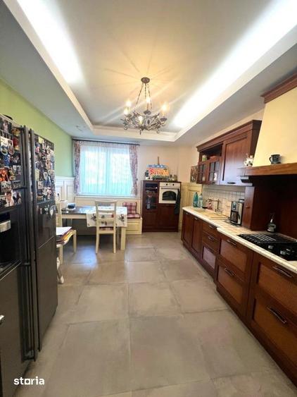 Apartament cu 4 camere, mobilat în Herăstrău