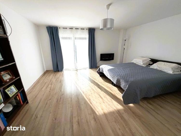 Casă cu 4 camere cu Teren 915 Mp în Găneasa