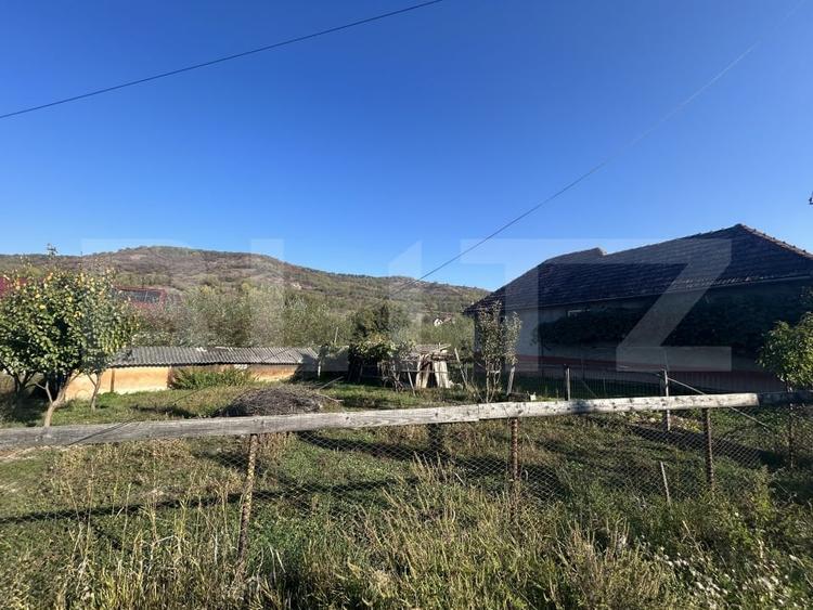 Casă individuală cu 4 camere cu Teren 700 Mp în Bunești