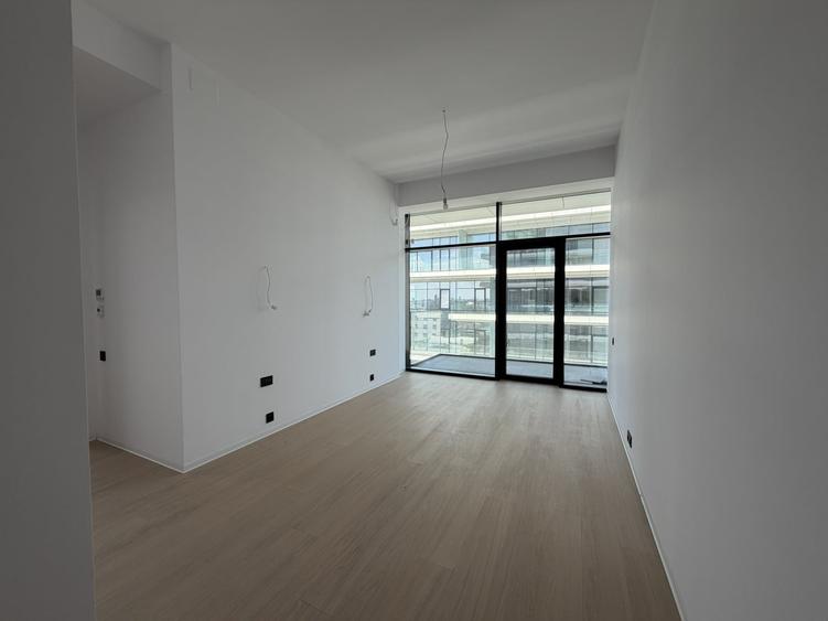 Penthouse cu 4 camere decomandat în Floreasca