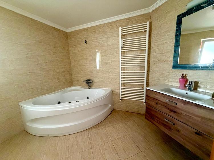 Apartament 2 camere de închiriat | Centru | 70 mp | Terasă 20 mp - 6