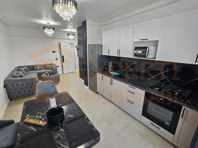 Apartament cu 2 camere semidecomandat în Mamaia-Sat
