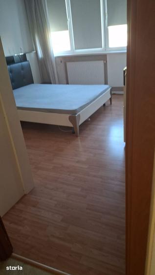 Apartament cu 2 camere decomandat în Gara de Nord