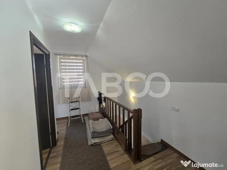 Casă cu 3 camere cu Teren 1255 Mp în Colun