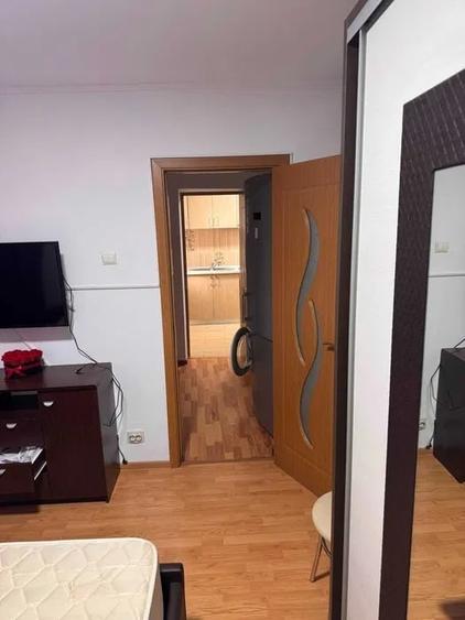 Apartament cu 2 camere decomandat în Nicolina