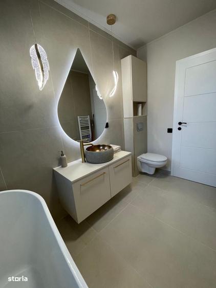 Apartament cu 3 camere în Luna