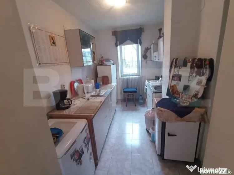 Apartament cu 2 camere decomandat în Industrială
