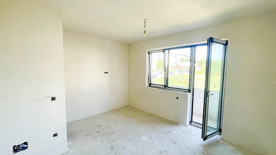 Casă cu 4 camere cu Teren 256 Mp în Galata