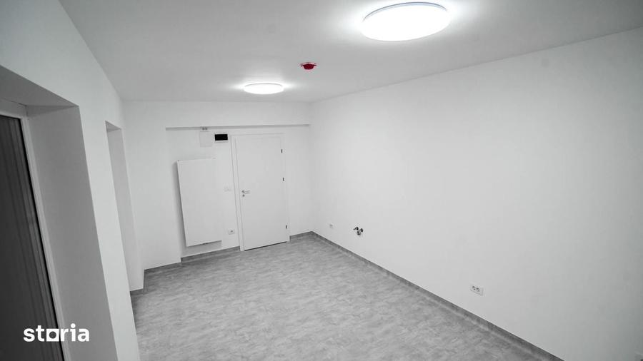 Spațiu comercial, de 16 mp, în Spitalului