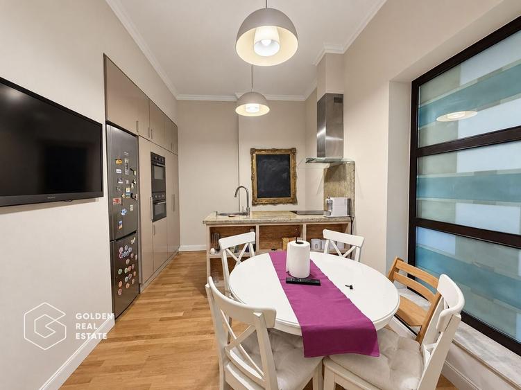 Apartament cu 3 camere decomandat, mobilat în Ultracentral