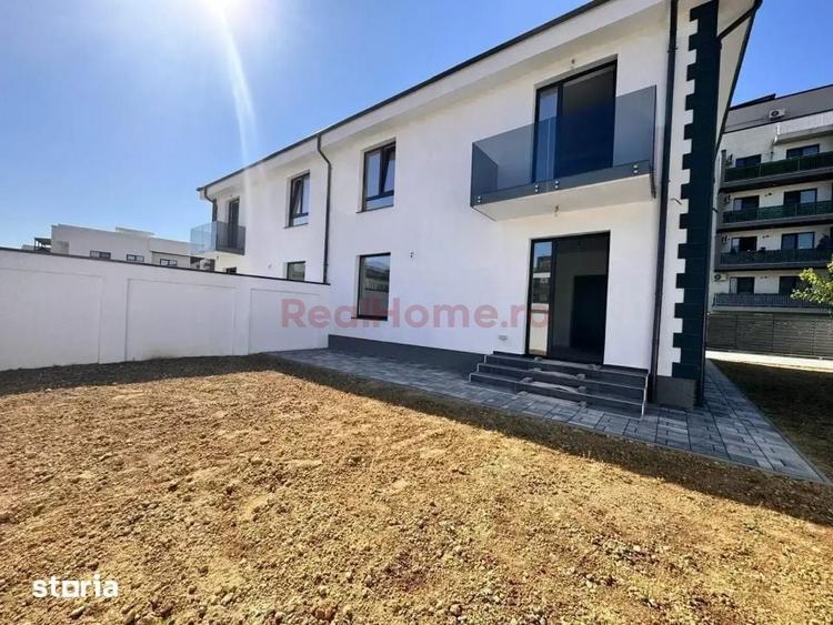 Casă cu 5 camere cu Teren 430 Mp în Theodor Pallady