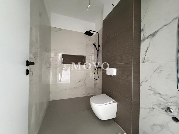 Apartament cu 3 camere decomandat în Săcălaz