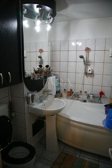 Apartament cu 4 camere decomandat, mobilat în Mănăștur