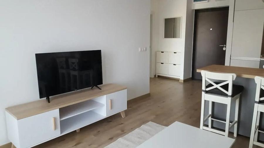 Apartament cu 2 camere semidecomandat în Pipera