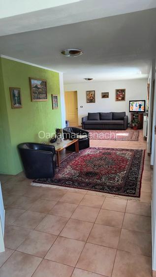 Casa de vanzare in Mun. Targovi?te