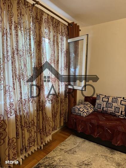 Apartament cu 3 camere în 22 Decembrie 1989