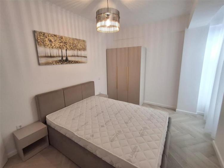 Apartament cu 3 camere semidecomandat în Șelimbăr
