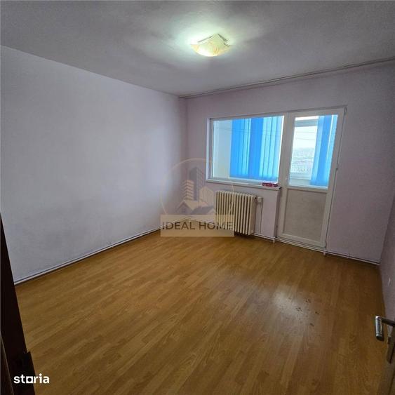Apartament cu 2 camere decomandat în Alexandru cel Bun