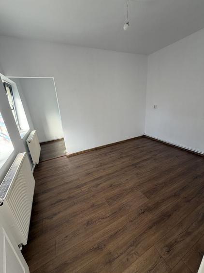 Apartament cu 2 camere decomandat în Liteni