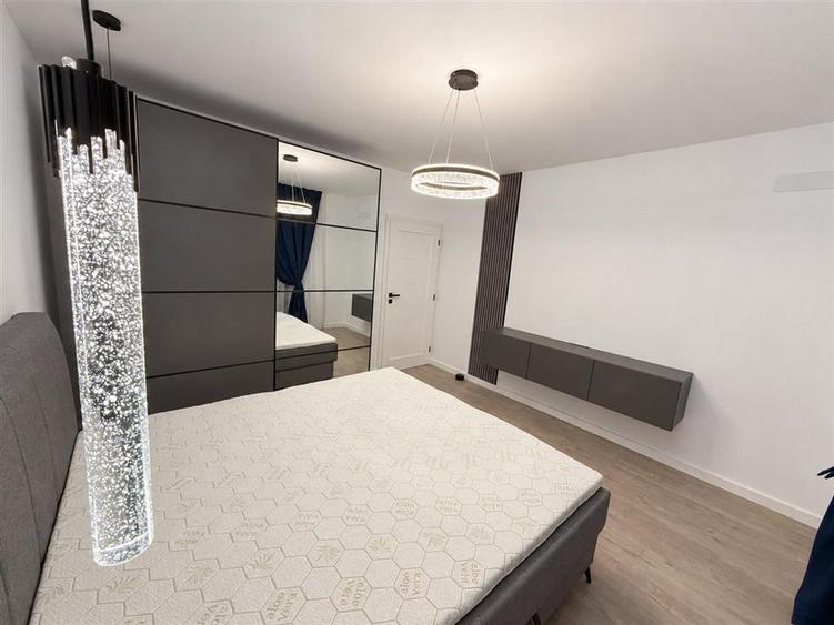 Apartament cu 2 camere decomandat, mobilat în Exterior Sud